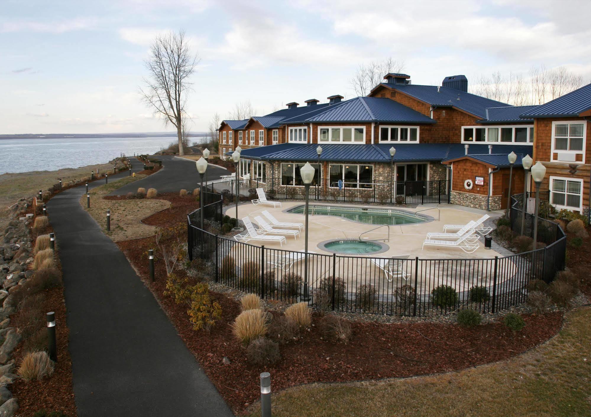 River Lodge And Cabins Boardman Buitenkant foto